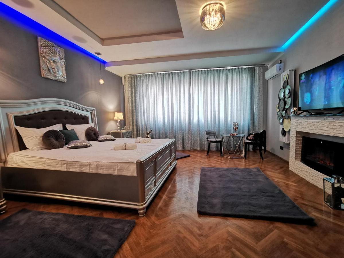 Crystal Central Apartment Braşov Exterior foto